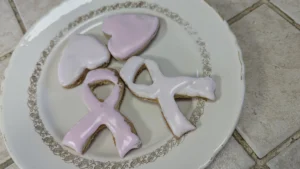 Biscuit Octobre Rose à Mazamet avec la Mission Locale